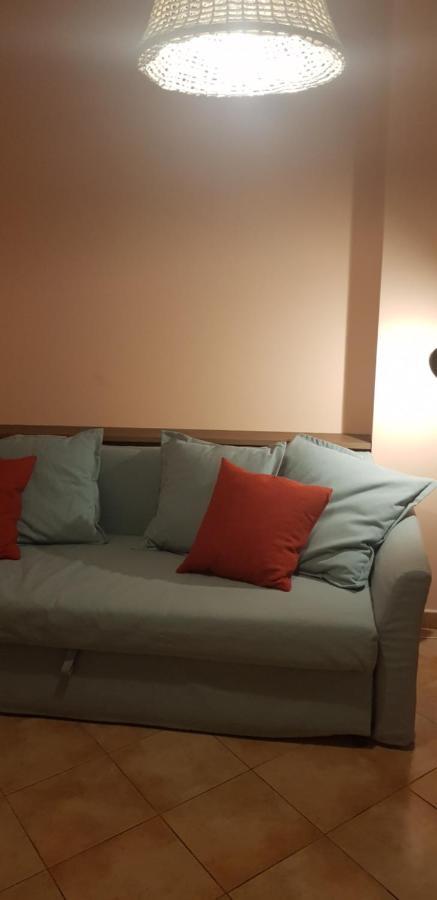 Dolci Notti Di Maga Cacao Bed & Breakfast Чивитанова Марке Екстериор снимка