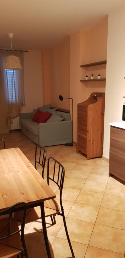 Dolci Notti Di Maga Cacao Bed & Breakfast Чивитанова Марке Екстериор снимка